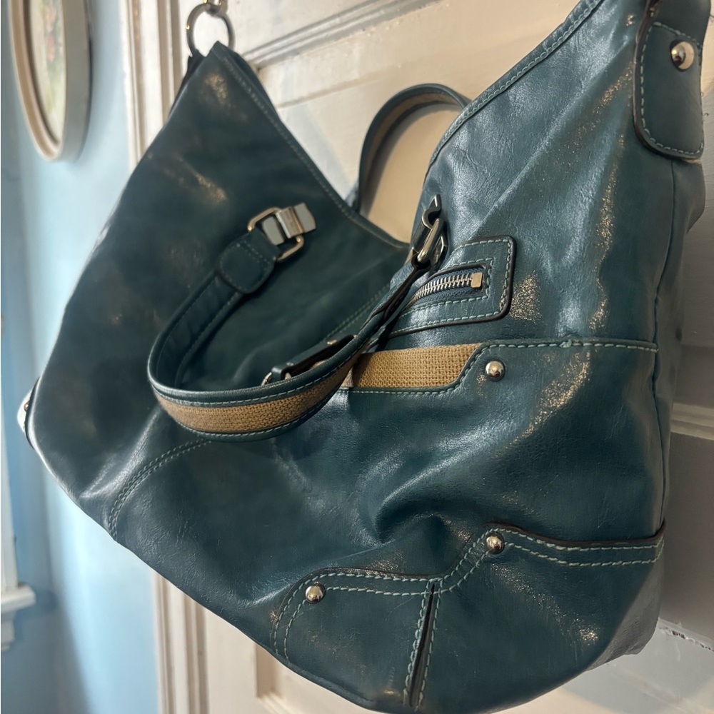 Nine West Large Baby Blue Leather Slouch Bag W/ Sturdy Adjustable Strap
